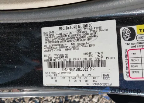 2011 Ford Fusion Se z USA, uszkodzony, nr VIN 3FAHP0HA5BR308219